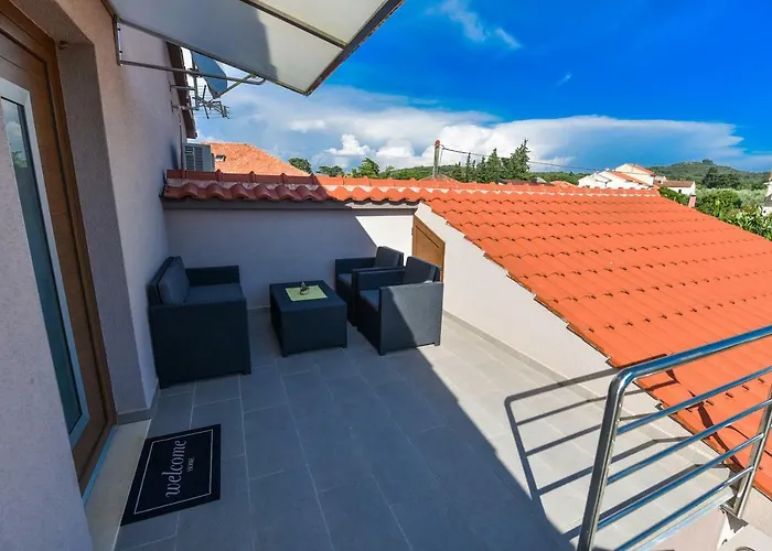 Διαμέρισμα Roko *